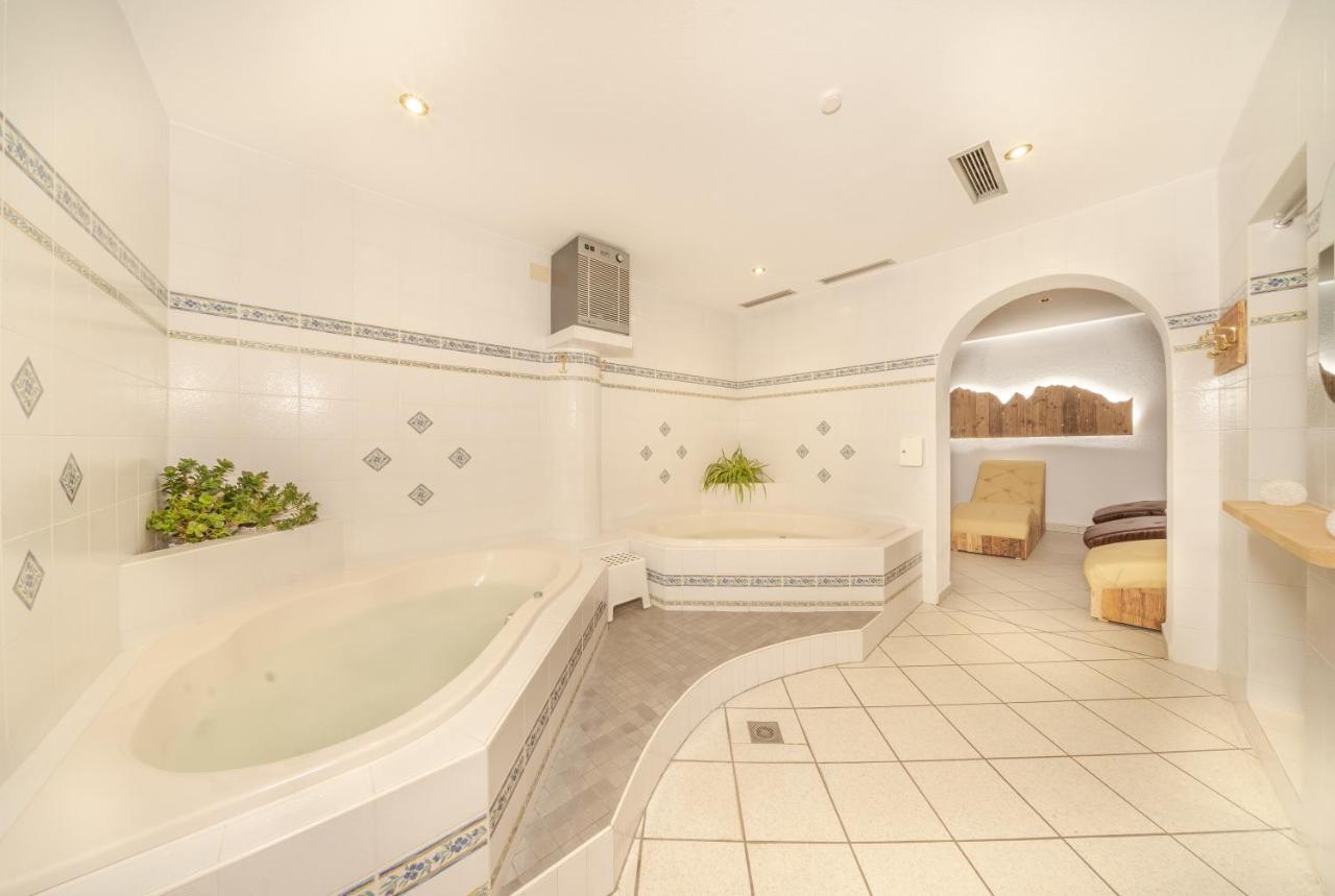 Garni Hotel Melissa Castelrotto Eksteriør bilde